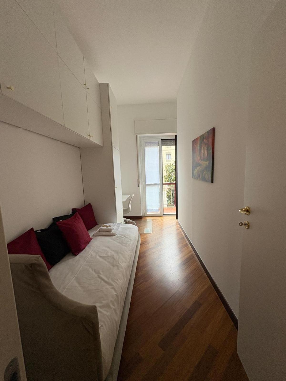 Bocconi - Porta Romana 4 Da Letto Con 2 Bagni Privati Apartment Mailand